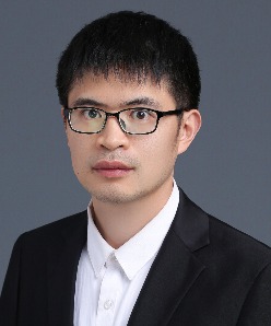 尹君