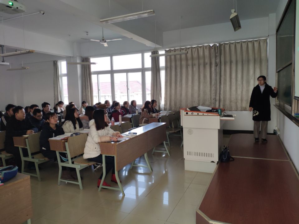 开学巡课2.jpg 开学巡课2.jpg
